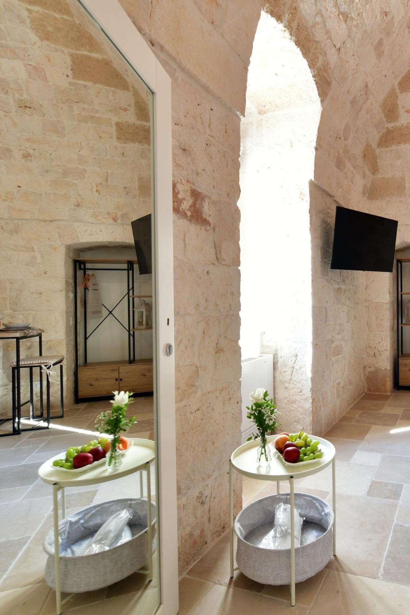 Lamarossa Trulli & Suites Antonelli Kültér fotó
