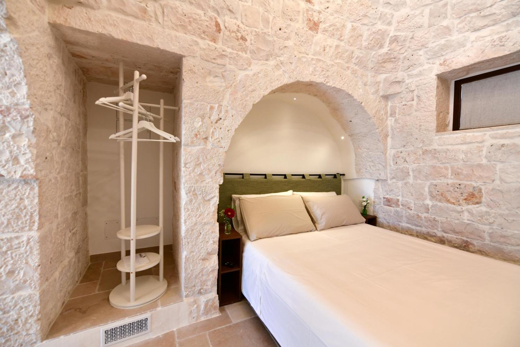 Lamarossa Trulli & Suites Antonelli Kültér fotó