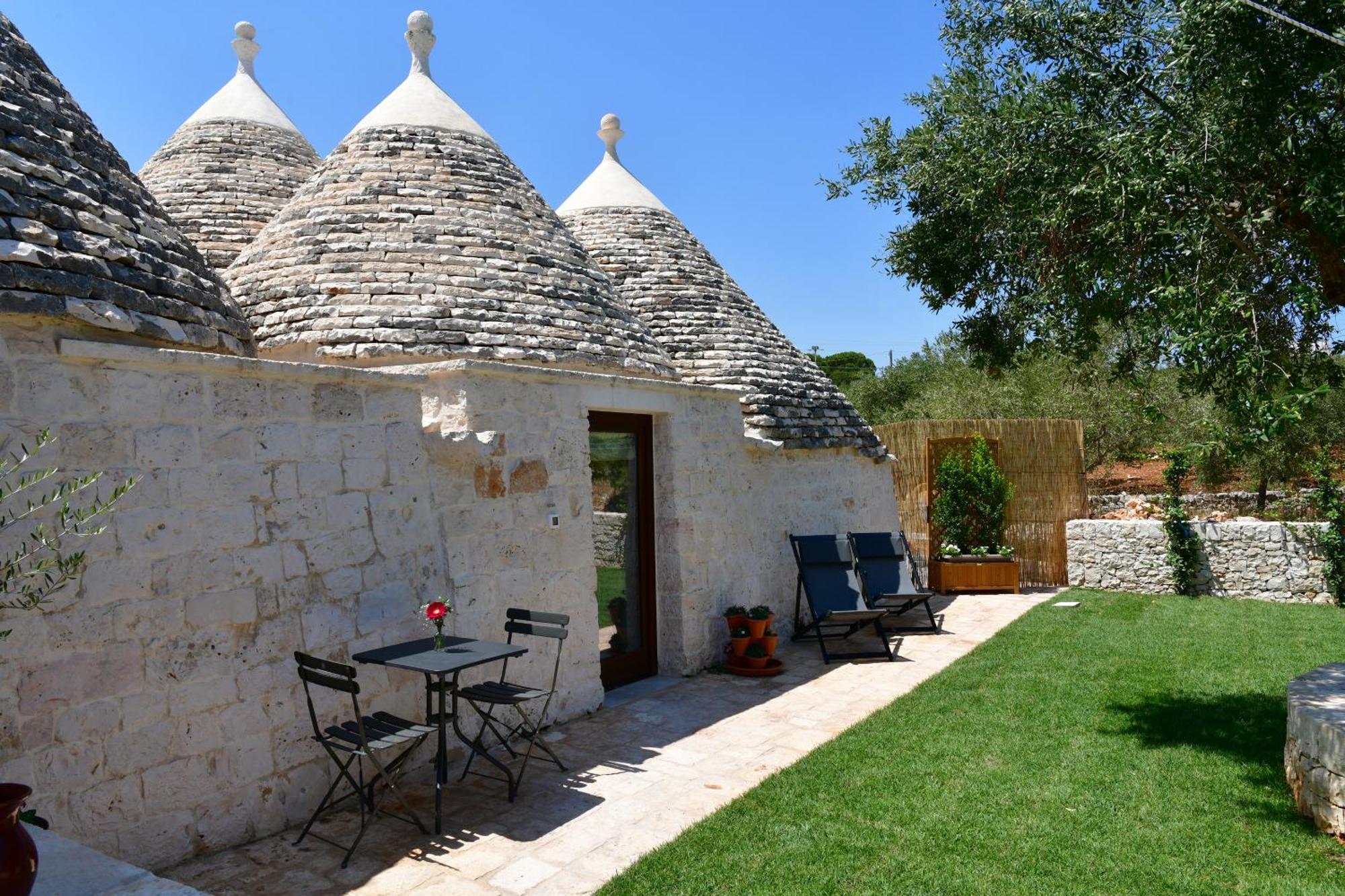 Lamarossa Trulli & Suites Antonelli Kültér fotó