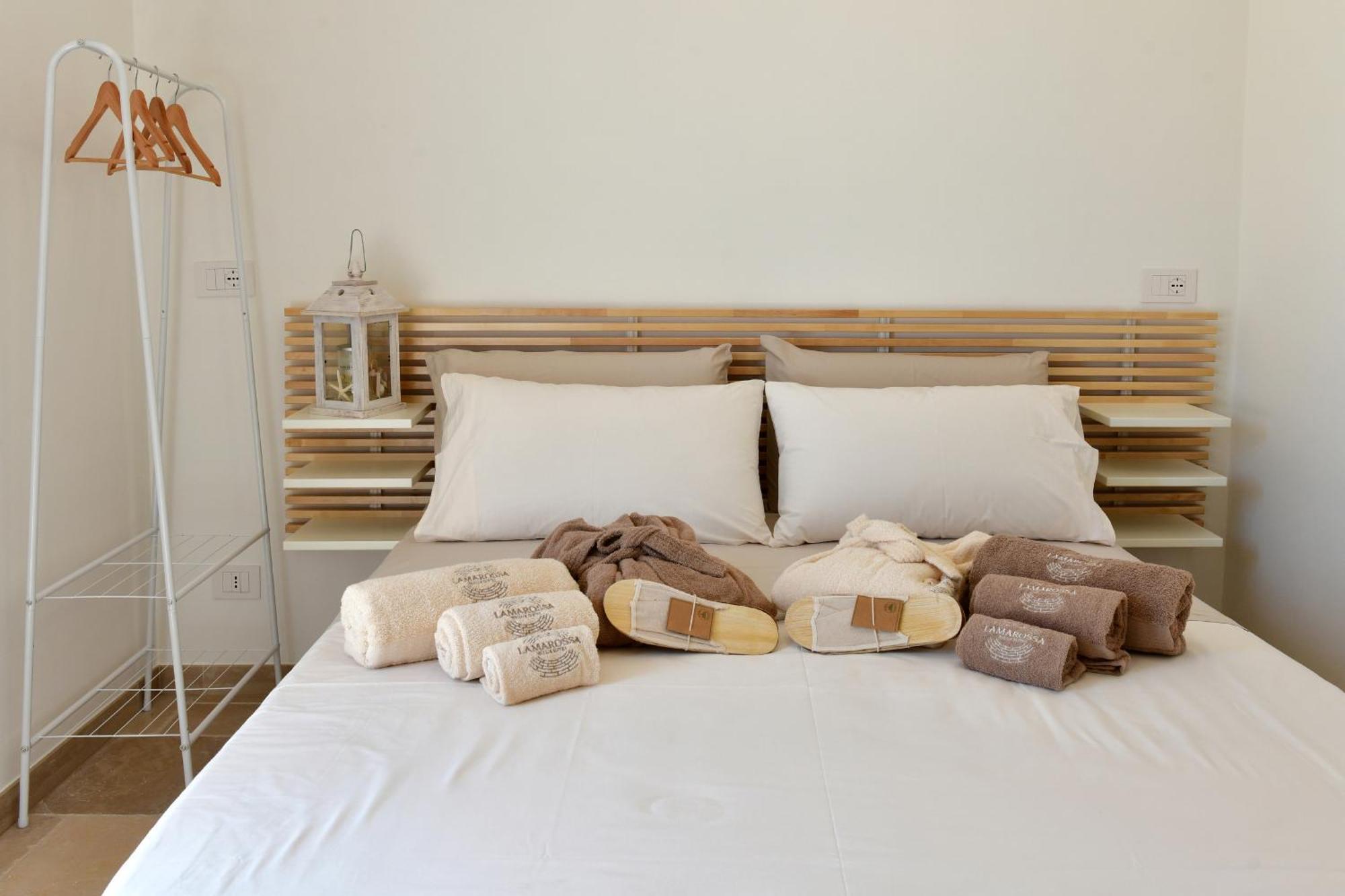 Lamarossa Trulli & Suites Antonelli Kültér fotó