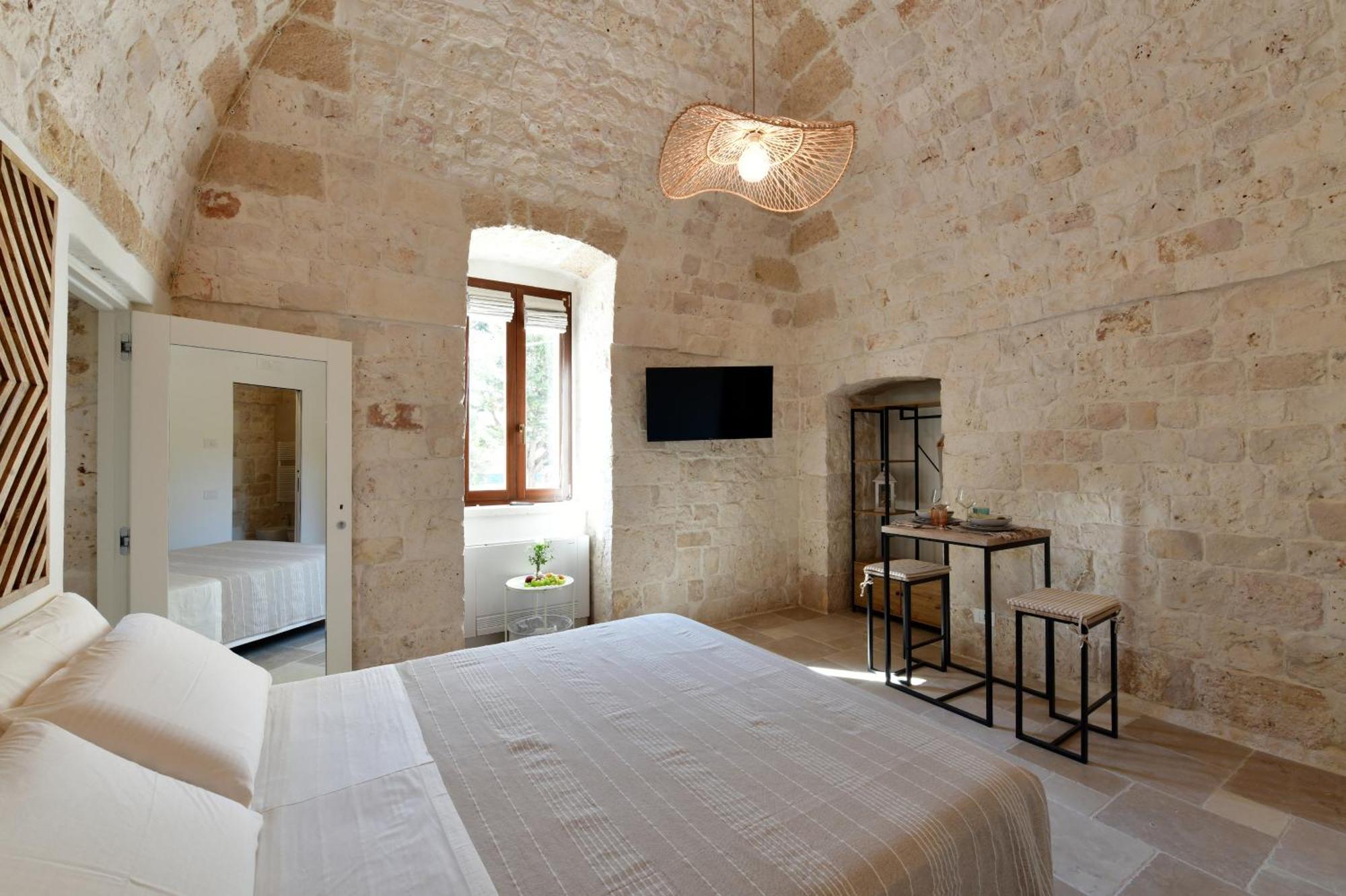 Lamarossa Trulli & Suites Antonelli Kültér fotó